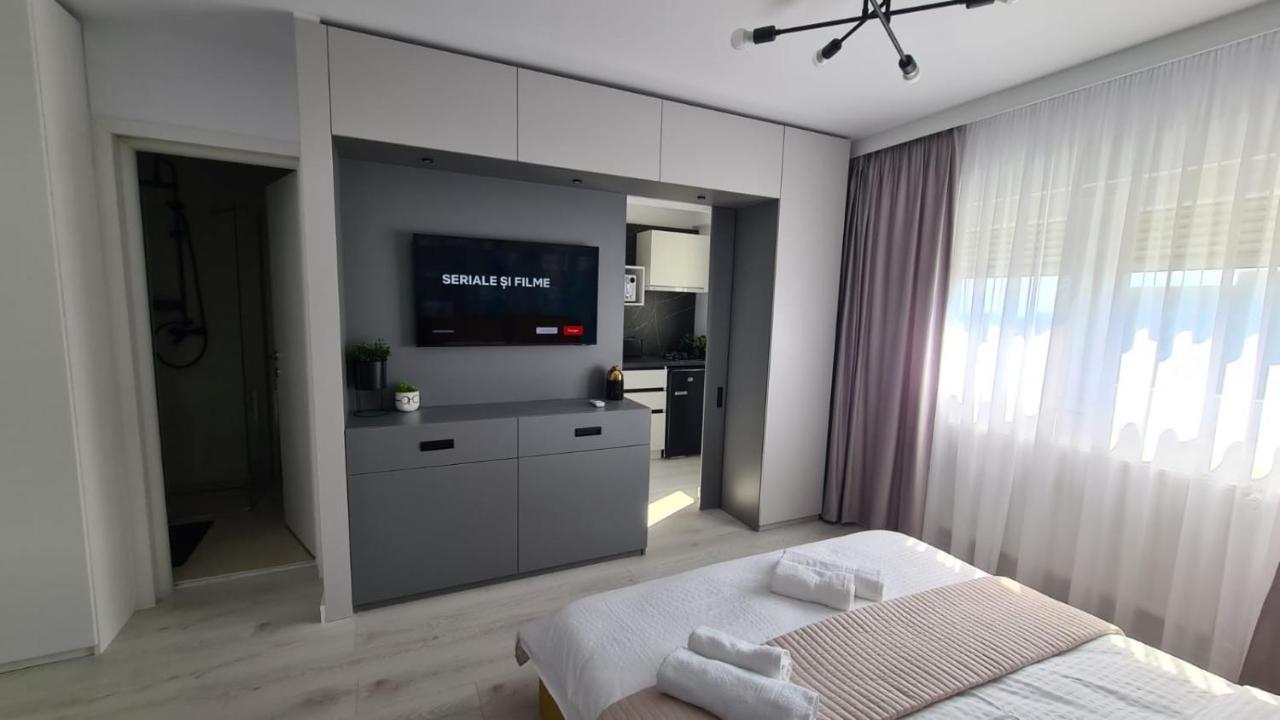 Government Deluxe Studio By Magic Apartments Bucarest Exterior foto